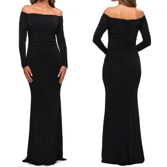 Gorgeous La Femme
Long Sleeve Off The Shoulder Evening
Gown Dress size 18 or 6 - Picture 8 of 13